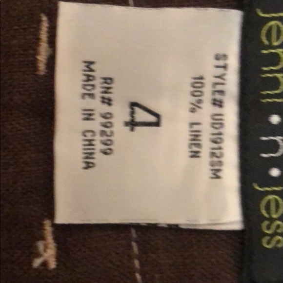 Capris - Picture 4 of 4